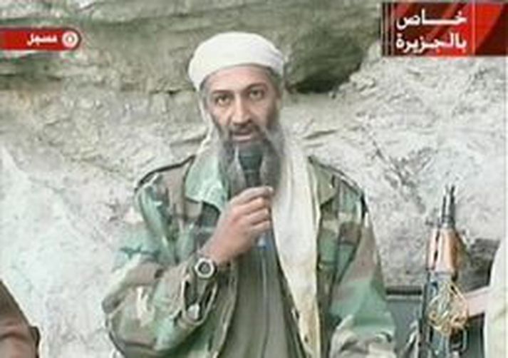 Osama bin Laden. Sagðist í umsókn meðal annars vera vanur sendnum svæðum.