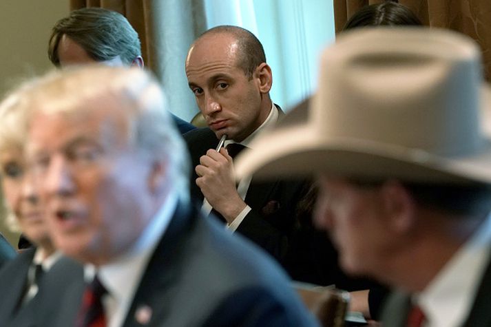 Stephen Miller ráðgjafi Trump segir forsetann tilbúinn til að beita neitunarvaldi.