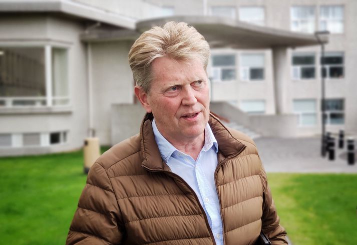 Már Kristjánsson segir að mótefnalyf hjálpi okkur að lifa með veirunni.