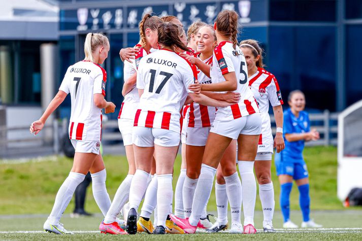 Umfjöllun og viðtöl: Þróttur R. - FH 4-0 | Þróttur í bikarúrslit í fyrsta  skipti í sögunni - Vísir