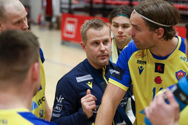 Andri Snær Stefánsson hefur eflaust margt að segja við sína menn eftir leik kvöldsins.