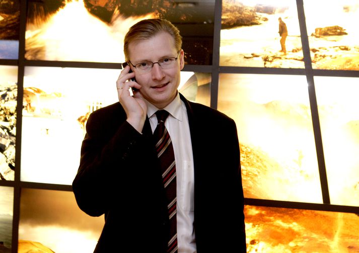 Bjarni er kominn aftur í heim viðskiptanna með kaupum sínum á Gasfélaginu.