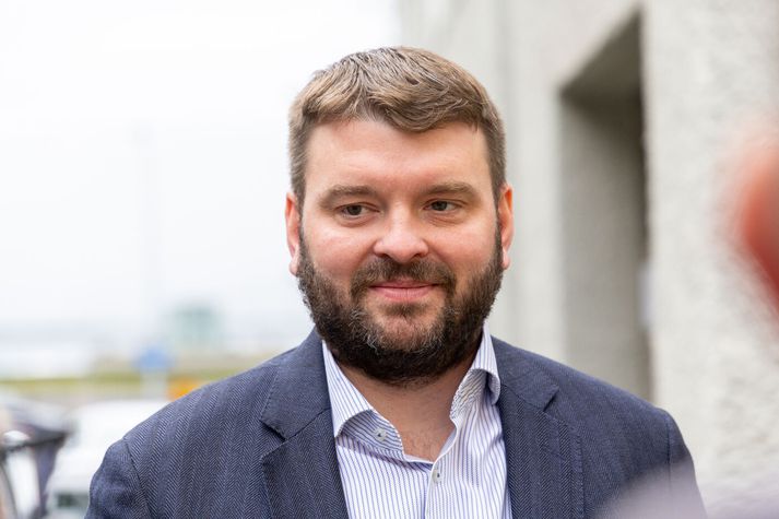 Ásmundur Einar Daðason, fyrrverandi barna- og menntamálaráðherra og þingmaður Framsóknarflokksins, fór fyrir breytingunum. 
