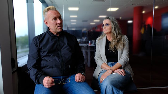 Svavar Jóhannsson og Sonja Magnúsdóttir, fósturforeldrar Oscars.