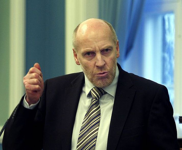 Starfshópur á vegum fjármálaráðuneytis reynir að ná inn ellefu milljörðum króna í ríkiskassann með sjö tillögum að hærri sköttum.Fréttablaðið/GVA