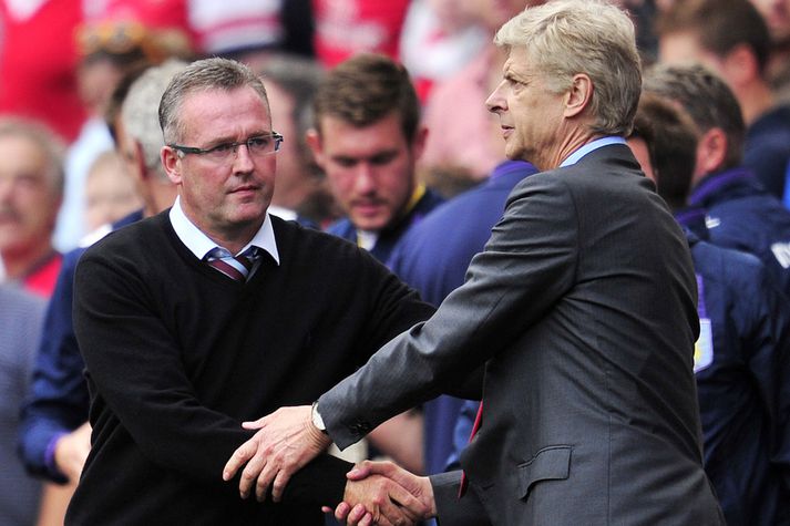 Paul Lambert´þakkar Arsene Wenger fyrir leikinn.