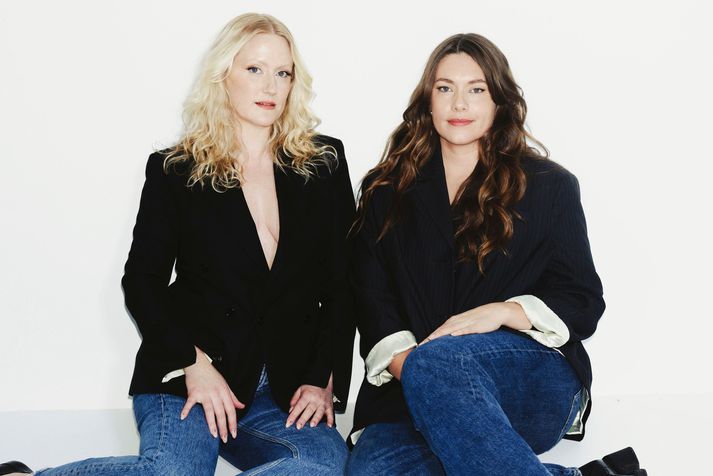 Steinunn Hrólfsdóttir og Eva Katrín Baldursdóttir eiga verslunina Andrá Reykjavík. Þrátt fyrir miklar hremmingar síðastliðinn mánuðinn eru þær staðráðnar að koma sterkari til baka.