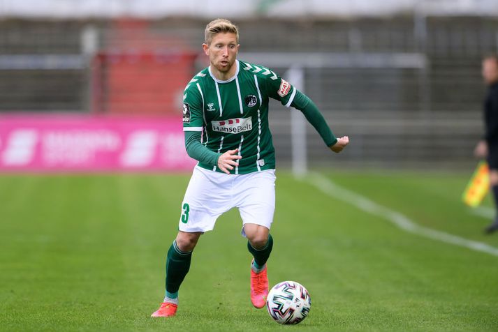 Hertner var frambærilegur fótboltamaður.