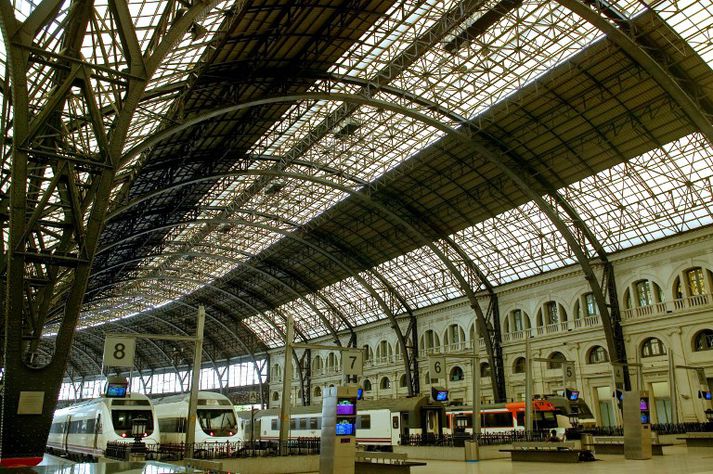 Francia-lestarstöðin í Barcelona.