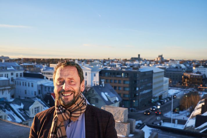 Ari vill að börn njóti verka Þjóðleikhússins.