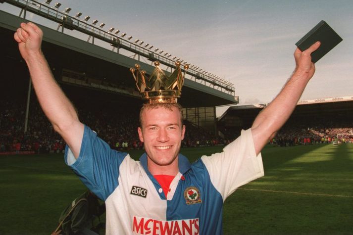 Alan Shearer varð meistari með Blackburn vorið 1995.