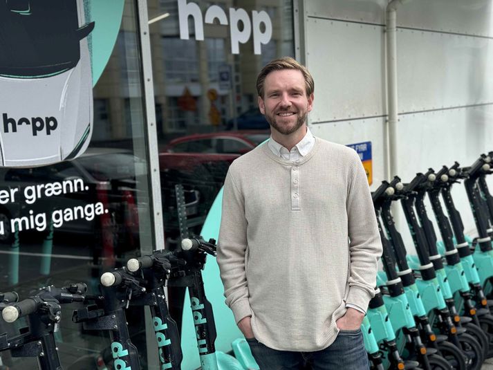Daníel Thors, rekstrarstjóri Hopp leigubíla, segir að miðað við viðtökurnar sem Hopp hafi fengið á sínu fyrsta starfsári hafi verið mikil eftirspurn eftir nýsköpun á leigubílamarkaði á Íslandi.