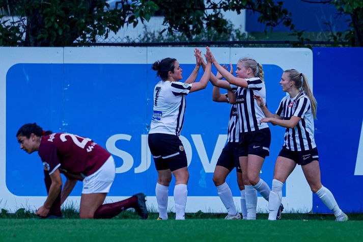 KR tryggði sér sæti í 16-liða úrslitum Mjólkurbikarsins með 3-1 sigri á Álftanesi.