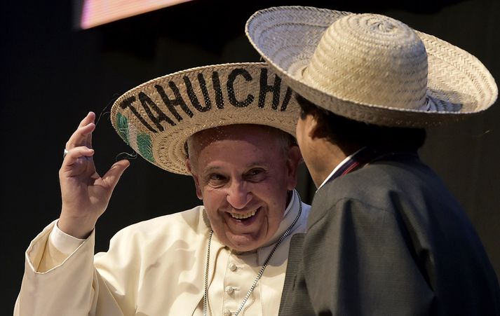 Fransis páfi og Evo Morales, forseti Bólivíu.