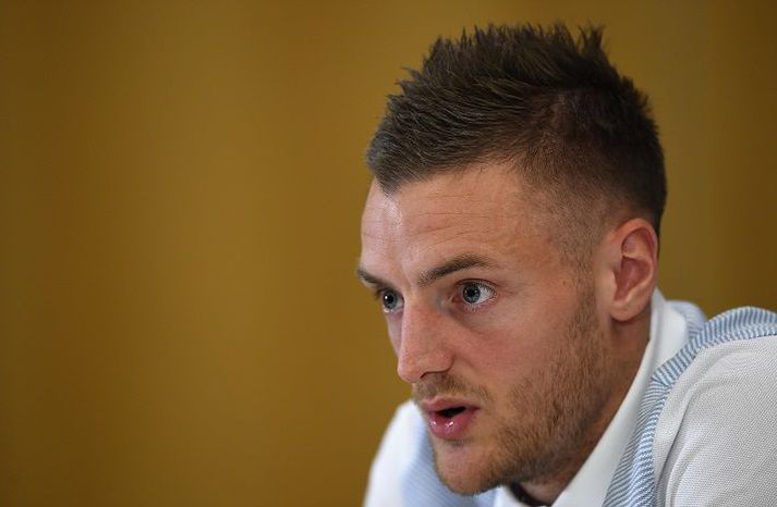 Vardy fær ekki tækifæri í byrjunarliði Englands í kvöld.