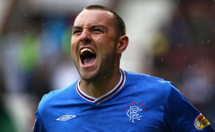 Kris Boyd fagnar marki í leik með Rangers.