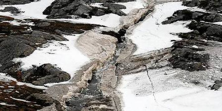 Frá slysstað.