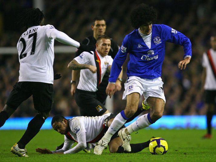 Marouane Fellaini átti frábæran leik í gær.