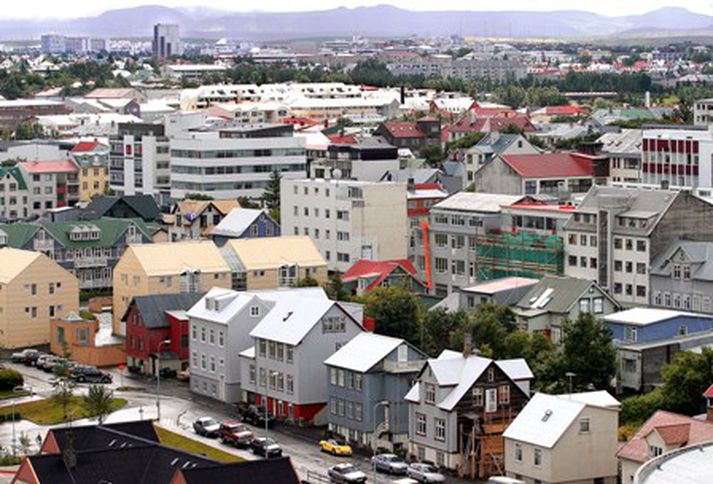Alls voru 153 kaupsamningar gerðir á höfuðborgarsvæðinu í júní. Mynd/ GVA.