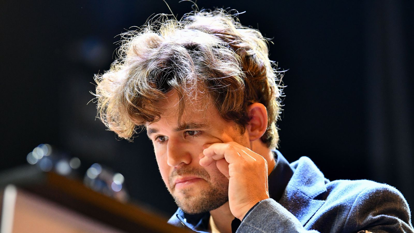 Carlsen í neðsta sæti í Noregi