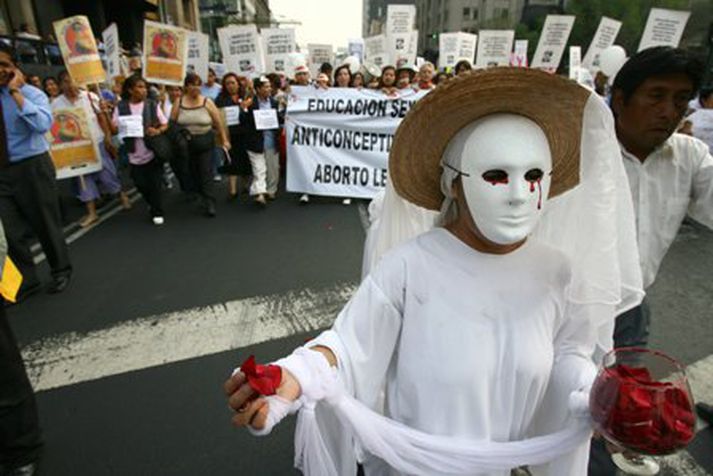 Mótmæli gegn fóstureyðingum í Mexíkó.