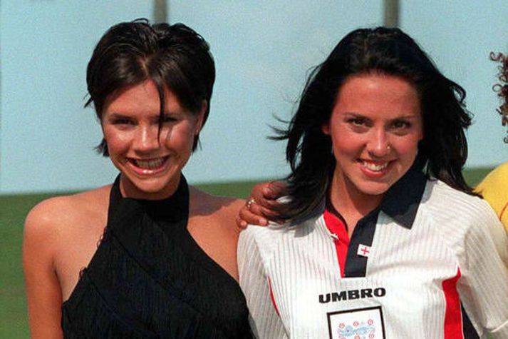 Viktoría Beckham og Mel C voru saman í Spice Girls. 