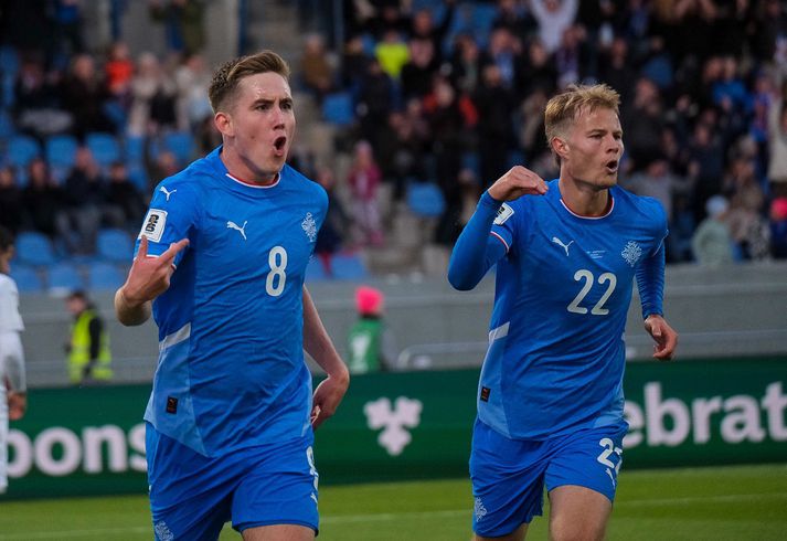 Ísak Bergmann Jóhannesson var sjóðheitur í kvöld og var hársbreidd frá því að skora þrennu