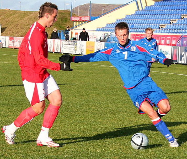 Eggert Gunnþór Jónsson í leik með íslenska U-21 landsliðinu.