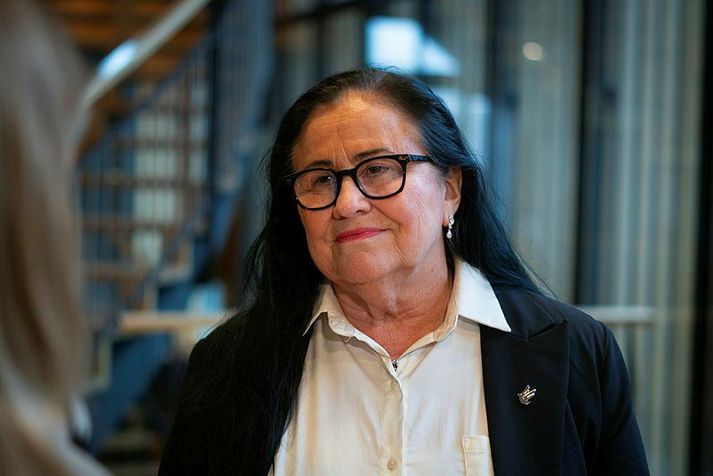 Inga Sæland segir lagabreytinguna, sem kveður á um að Íslendingar erlendis þurfi nú að sækja sérstaklega um að nota persónuafsláttinn, ómaklega aðför að eldri borgurum og öryrkjum.