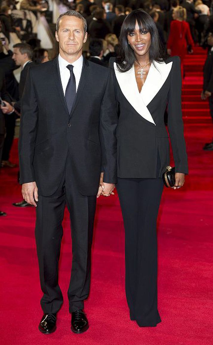 Naomi Campbell er ósátt við samband fyrrum kærasta síns, Vladimir Doronin, og kínversku fyrirsætunnar Luo Zilin. Nordicphotos/getty