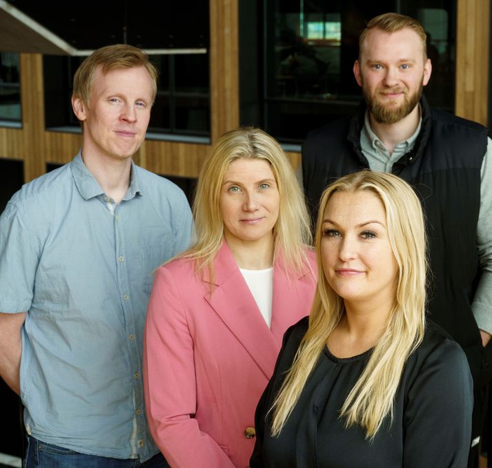Teymi Álvits er með víðtæka reynslu á sviði efna- og verkfræði, nýsköpunar og rannsókna fyrir málm- og orkuiðnaðinn. Frá vinstri er Kristján Friðrik Alexandersson, Sigrún Nanna Karlsdóttir, Sunna Ólafsdóttir Wallevik og Sverrir Ásbjörnsson.