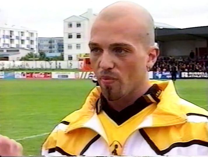 Arnar Gunnlaugsson í viðtali fyrir leik KR og ÍA sumarið 1997. Hann á ekki góðar minningar frá þeim leik eða þessum tíma.
