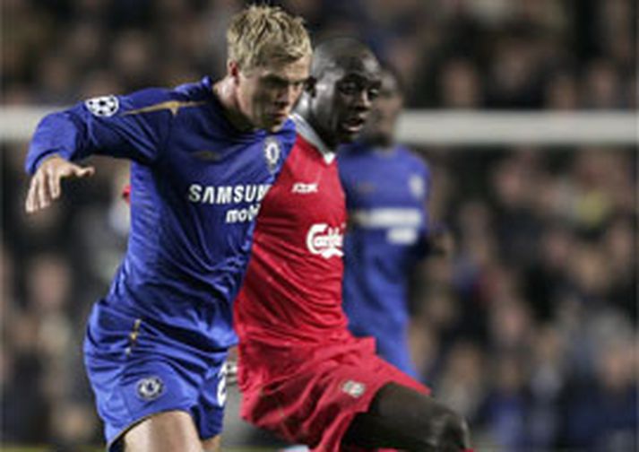 Eiður Smári og félagar í Chelsea taka á móti Everton í kvöld