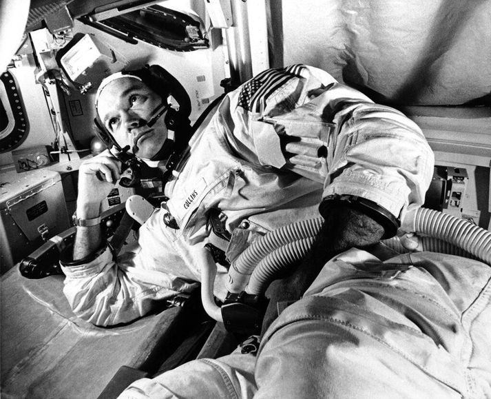 Collins við æfingar á Canaveral-höfða á Flórída 19. júní árið 1969. Rúmum mánuði síðar stýrði hann stjórnhylki Apollo 11-leiðangursins á meðan félagar hans tveir urðu fyrstu mennirnir til þess að lenda á tunglinu.