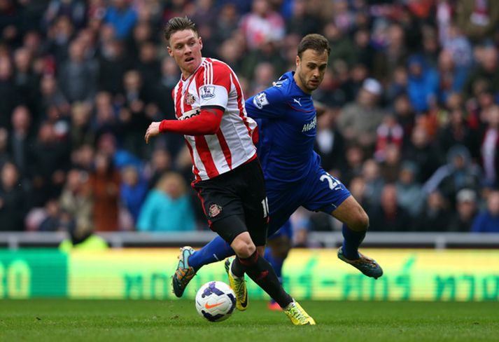 Juan Cala brýtur á Connor Wickham.
