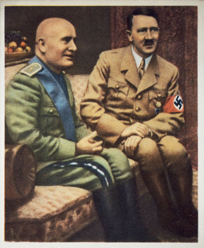 Mussolini og Hitler á trúnó.