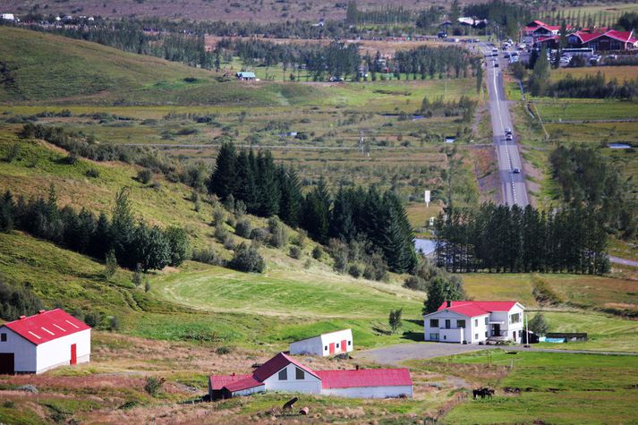 Neðri-Dalur í Biskupsstungum er með Geysissvæðið nánast í bakgarðinum hjá sér. Mynd/Stakkafell