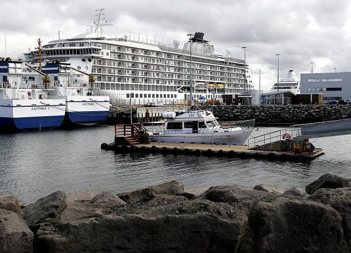 Gegnt kajanum á Skarfabakka, handa við aðstöðu Viðeyjarferjunnar, vill Vesturflug fá lóð undir þyrlupall.Fréttablaðið/GVa