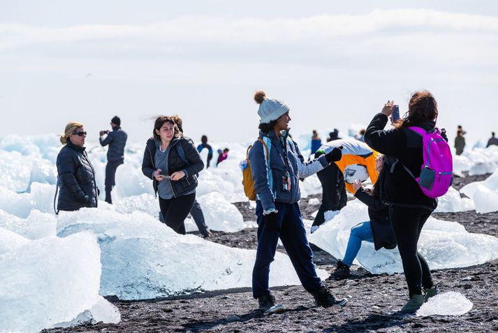 Stefnt er að því að opna landið fyrir ferðamönnum þann 15. júní næstkomandi.