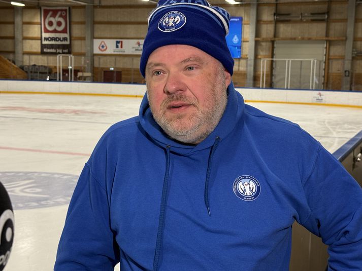 Friðjón B. Gunnarsson er formaður íshokkídeildar SR.