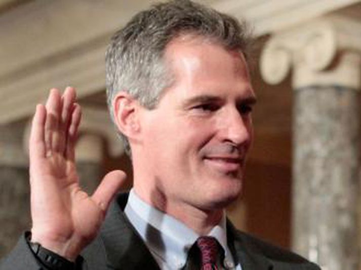 Scott Brown tók sæti í öldungadeildinni í gær. Mynd/ AFP.