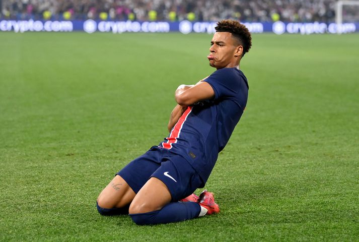 Desire Doue fagnar öðru marka sinna fyrir Paris Saint-Germain í úrslitaleik Meistaradeildarinnar.