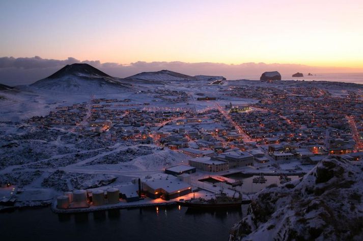 Pétur Steingrímsson, a police officer in the Westman Islands, hikes up Heimaklettur cliff every other day, all year round, in order to light an outdoor candle on its slopes for other people to enjoy during the winter months.