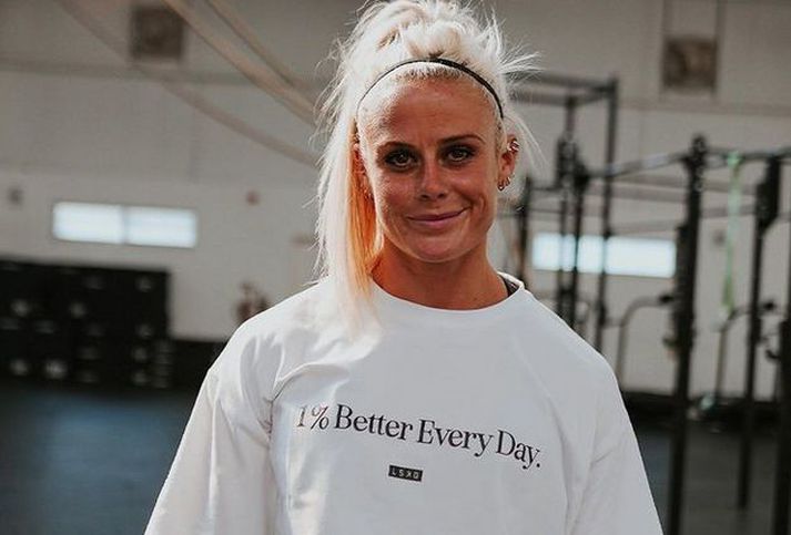 Sara Sigmundsdóttir ætlar sér að verða eitt prósent betri á hverjum degi.