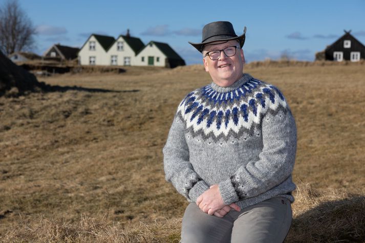 Magnús Hlynur var ráðinn á fréttastofu Stöðvar 2, Vísis og Bylgjunnar árið 2012. Þar áður starfaði hann á fréttastofu Rúv. 