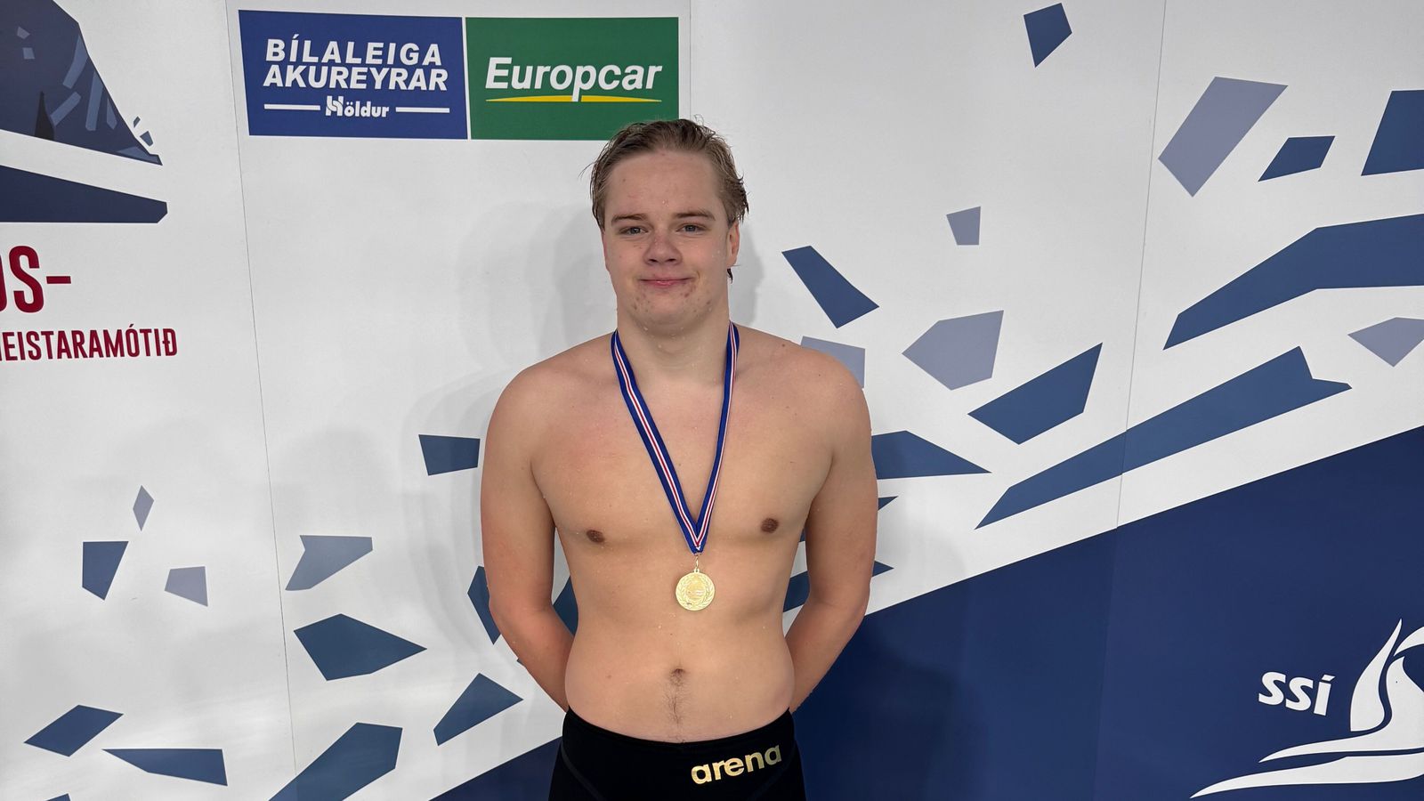 Snævar setti heims­met