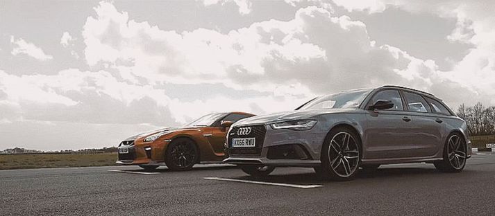 Hver hefði trúað því að Audi RS6 rúllaði upp Nissan GT-R í spyrnu.