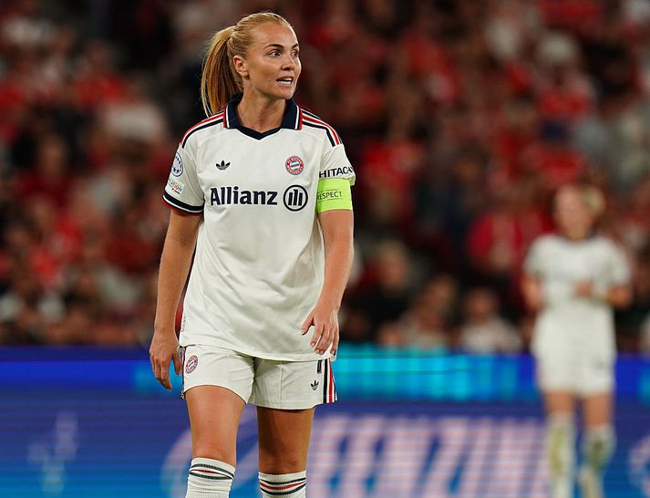 Glódís Perla Viggósdóttir heldur áfram ótrúlegri leikjahrinu með Bayern sem hefur ekki tapað deildarleik í 48 leikjum í röð.