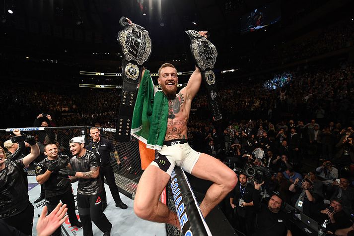 Conor varð tvöfaldur heimsmeistari í UFC í nóvember 2016.