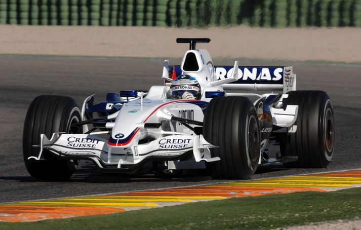 Nick Heidfeld telur sig hafa taoað þriðja sæti í tímatökum í nótt vegna aðgæsluleysis McLaren.